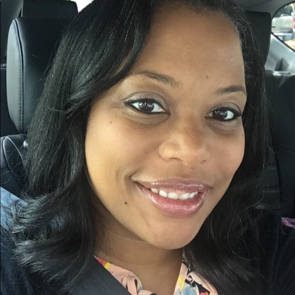 Meet your Posher, Tara